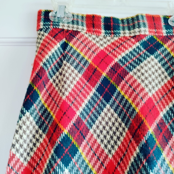 Vintage Wool Plaid Maxi Skirt - Picture 4 of 6